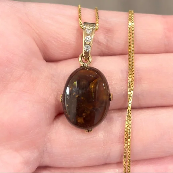 Vintage 14K Gold Fire Agate Pendant with Diamond Accents - Picture 4 of 10